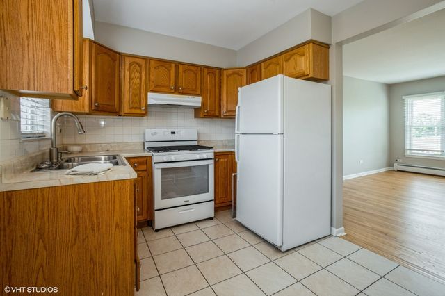 9791 Ivanhoe Avenue 1S, Schiller Park, IL 60176