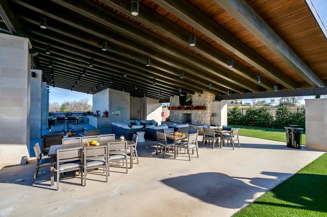 4501 Saint Estephe Place, Fort Worth, TX 76126