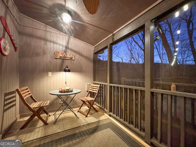 185 Pope Dickson Lane, Clarkesville, GA 30523