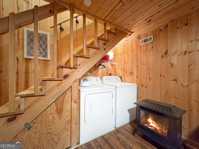 185 Pope Dickson Lane, Clarkesville, GA 30523