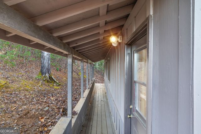 185 Pope Dickson Lane, Clarkesville, GA 30523