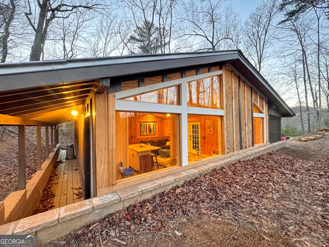 185 Pope Dickson Lane, Clarkesville, GA 30523