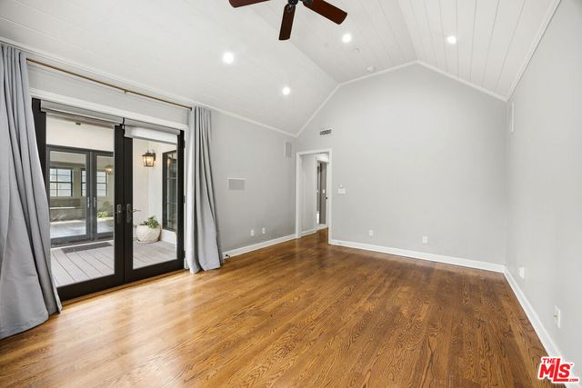 4316 N Clybourn Avenue, Burbank, CA 91505