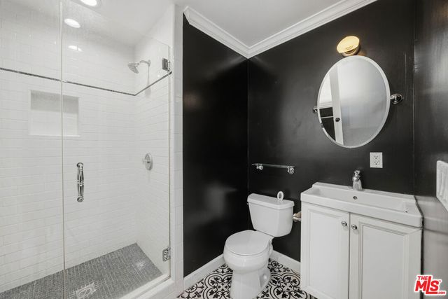 4316 N Clybourn Avenue, Burbank, CA 91505