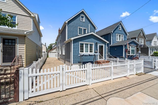 43 Dewitt Street, Valley Stream, NY 11580