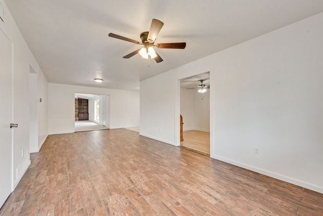 244 Palomino Drive, Saginaw, TX 76179