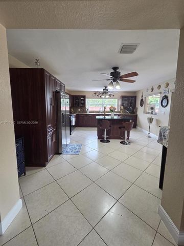 17405 SW 109th Ct, Miami, FL 33157