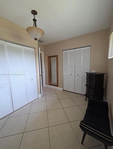 17405 SW 109th Ct, Miami, FL 33157