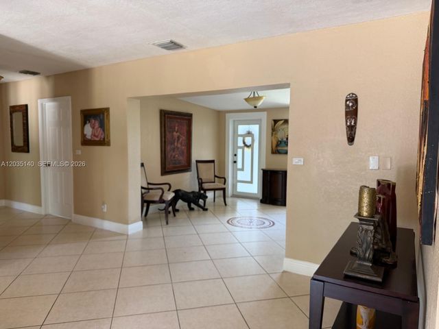 17405 SW 109th Ct, Miami, FL 33157