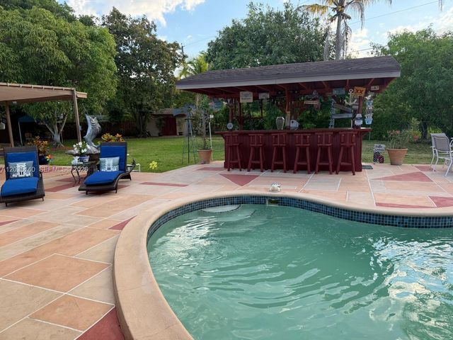 17405 SW 109th Ct, Miami, FL 33157
