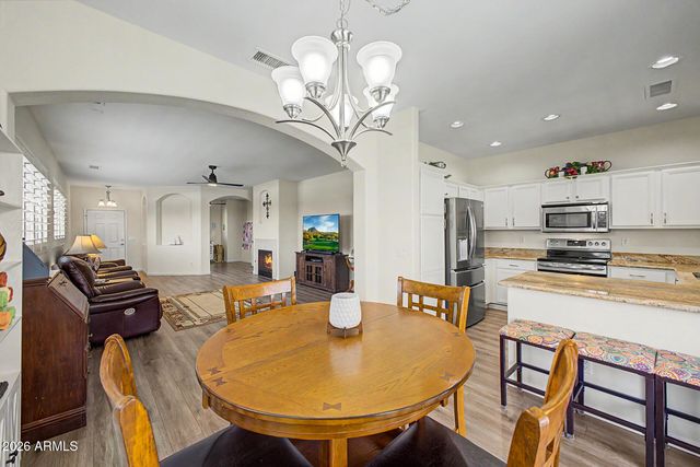 17075 W NORTHAMPTON Road, Surprise, AZ 85374