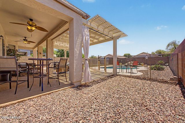 17075 W NORTHAMPTON Road, Surprise, AZ 85374