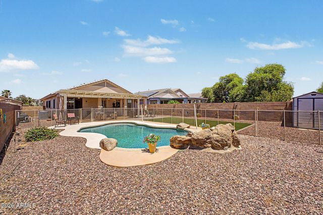 17075 W NORTHAMPTON Road, Surprise, AZ 85374