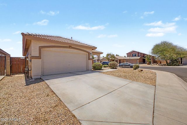 17075 W NORTHAMPTON Road, Surprise, AZ 85374