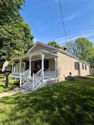 174 Benjamin Street, Romeo, MI 48065