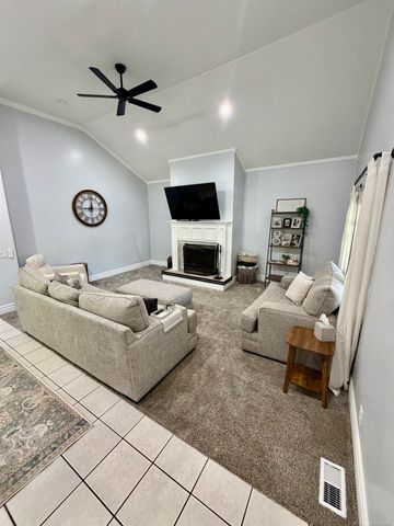 174 Benjamin Street, Romeo, MI 48065