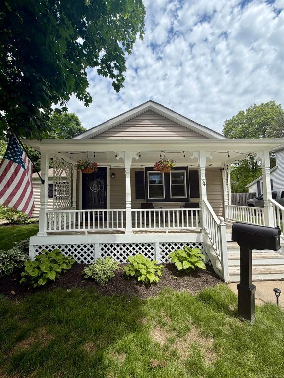 174 Benjamin Street, Romeo, MI 48065