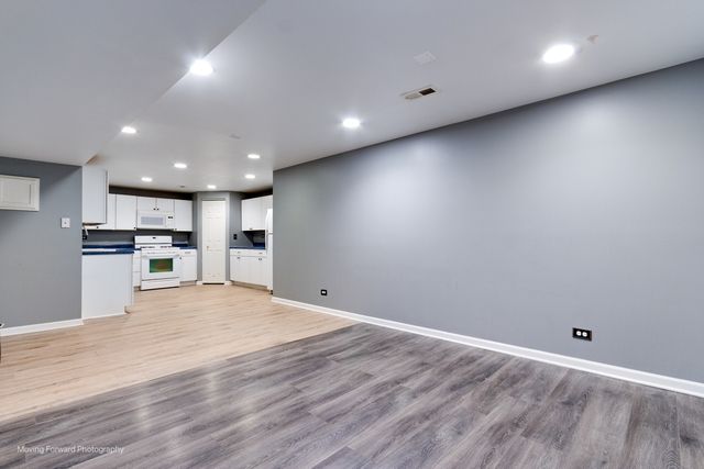 3187 Venetian Way, Montgomery, IL 60538