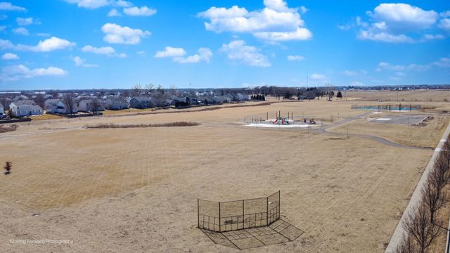 3187 Venetian Way, Montgomery, IL 60538