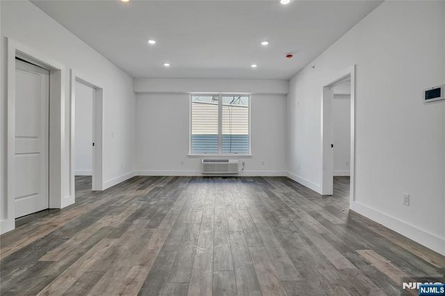 521 10th Street B2, Union City, NJ 07087