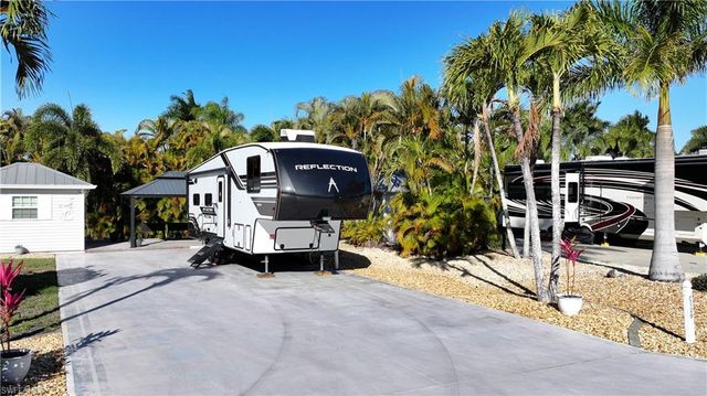 10380 Nightwood DR, Fort Myers, FL 33905