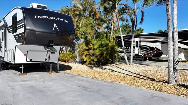 10380 Nightwood DR, Fort Myers, FL 33905