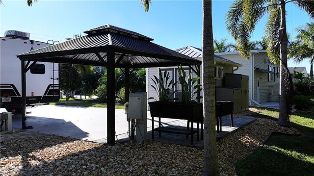 10380 Nightwood DR, Fort Myers, FL 33905