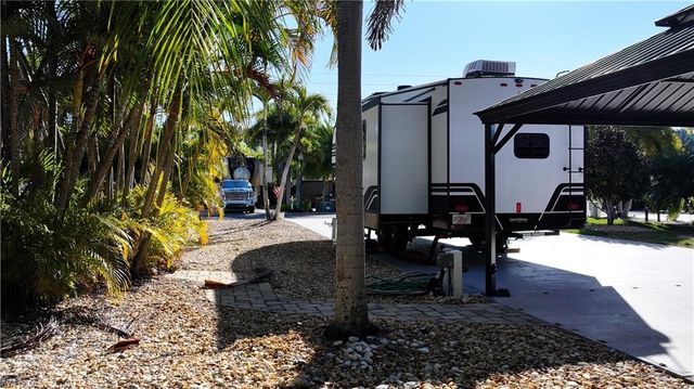 10380 Nightwood DR, Fort Myers, FL 33905