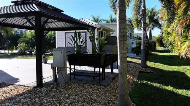 10380 Nightwood DR, Fort Myers, FL 33905