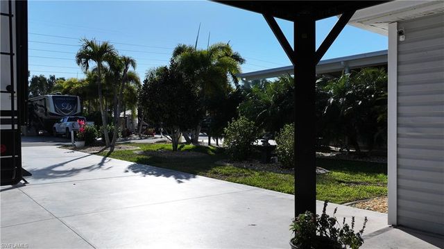 10380 Nightwood DR, Fort Myers, FL 33905