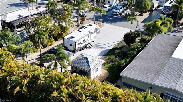 10380 Nightwood DR, Fort Myers, FL 33905