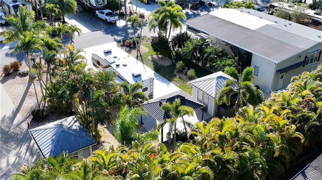 10380 Nightwood DR, Fort Myers, FL 33905