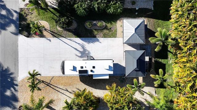 10380 Nightwood DR, Fort Myers, FL 33905