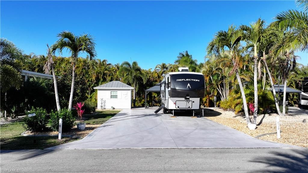 10380 Nightwood DR, Fort Myers, FL 33905