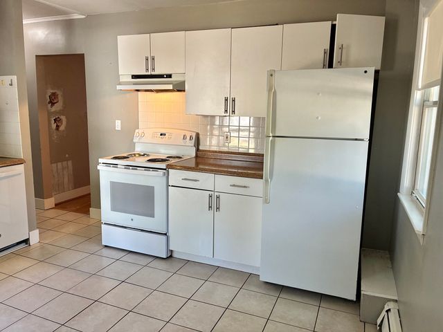 30 Shute Path, Newton, MA 02459