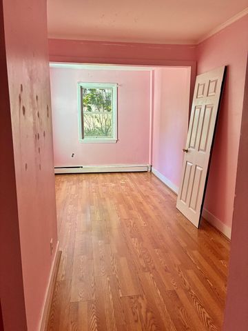 30 Shute Path, Newton, MA 02459