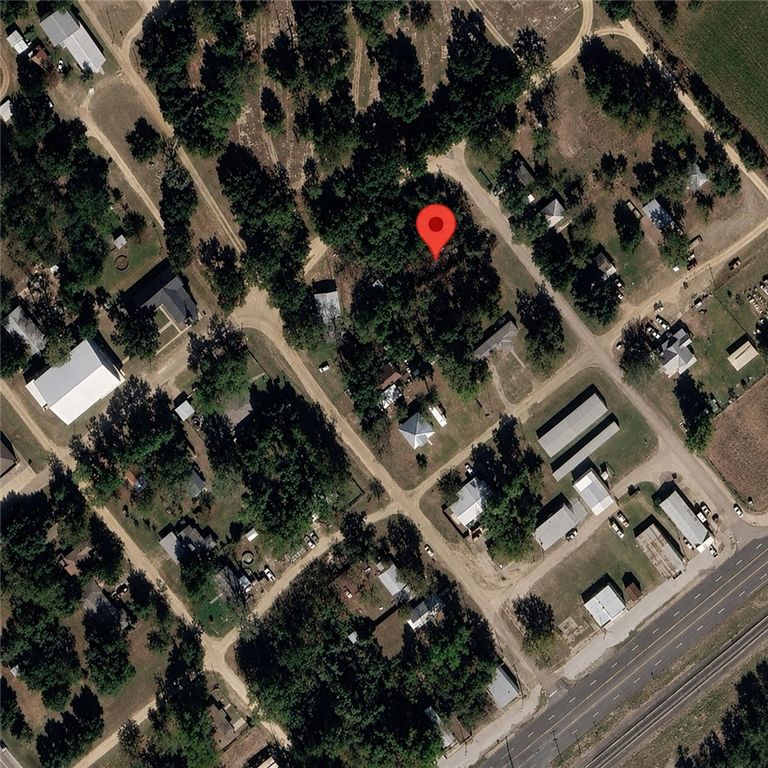 216 Elm, Gause, TX 77857 — exterior