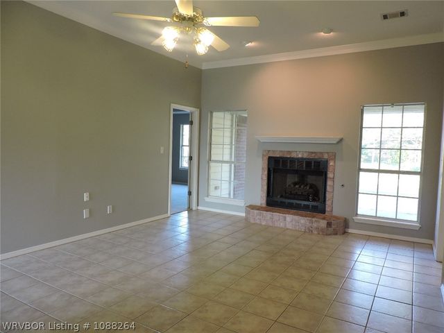 7001 Red Bud Drive, Fort Smith, AR 72916