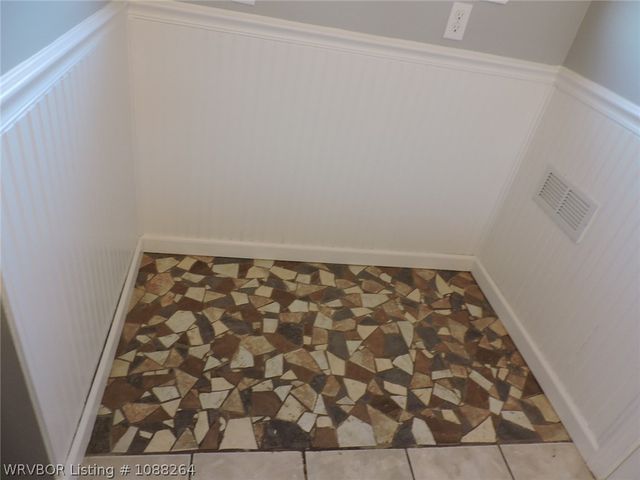 7001 Red Bud Drive, Fort Smith, AR 72916