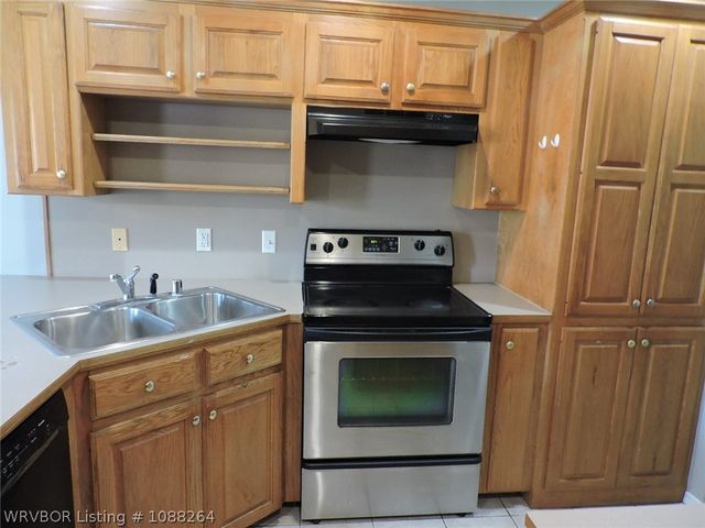 7001 Red Bud Drive, Fort Smith, AR 72916