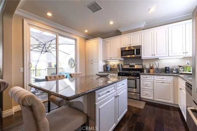597 S Kroeger Street, Anaheim, CA 92805