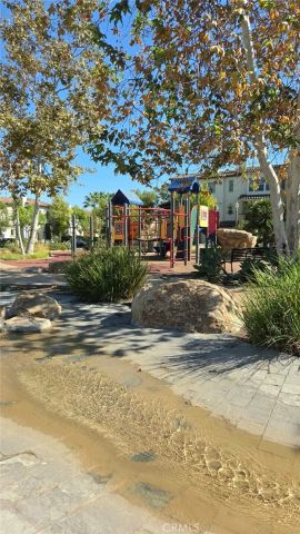 597 S Kroeger Street, Anaheim, CA 92805