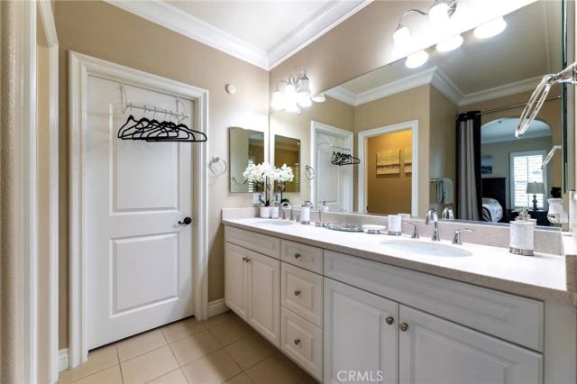 597 S Kroeger Street, Anaheim, CA 92805