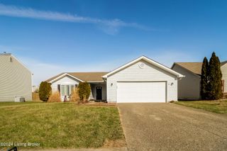 9612 Arrowridge Dr, Louisville, KY 40229