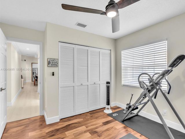 639 Verona Pl, Weston, FL 33326