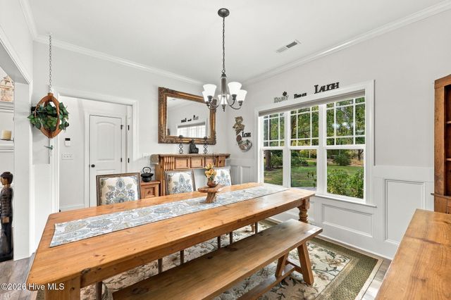 107 Sea Breeze Court, Hampstead, NC 28443