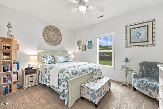 107 Sea Breeze Court, Hampstead, NC 28443