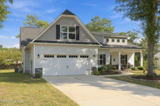 107 Sea Breeze Court, Hampstead, NC 28443