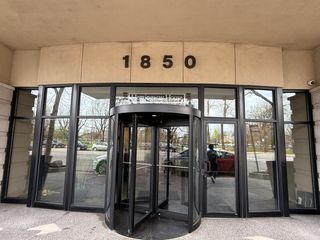 1850 N Clark Street 810, Chicago, IL 60614