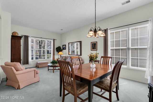 7 Brightwinds Court, Lakewood, NJ 08701